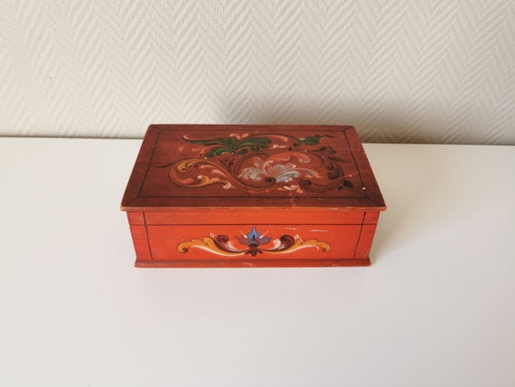 Vintage Norwegian, Traditional Scandinavian Rosemaling Wooden