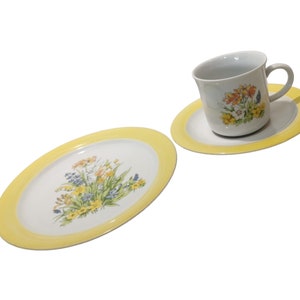 Vintage Porcelain Coffee/Tea Breakfast Trio by Kahla, GDR - Classic Summer Vibes for Your Morning Routines