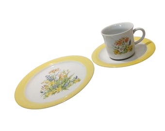 Vintage Porcelain Coffee/Tea Breakfast Trio by Kahla, GDR - Classic Summer Vibes for Your Morning Routines