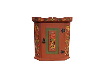 Handpainted Corner Cabinet 1970s | Rosemaling Rose Pattern | Nordic Art | Norwegian Craftmanship | Unique