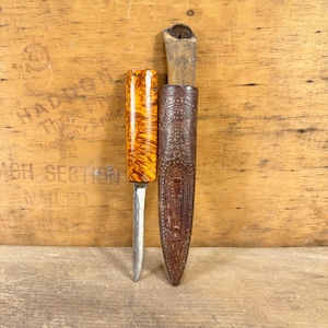 Norwegian Knife with Custom Nordic Details 1920s - Ideal Gift for Hunters and Fishermen!