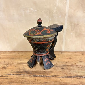 Antique 1800s Norwegian Rose Painted Butter Bowl – Hand Carved Bentwood with Folk Art Rosemaling, Farmhouse Decor, Rustic Collectible