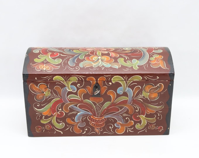 Vintage Norwegian Telemark Rose Painted Jewelry Chest, 1965 Hand Painted Folk Art Wooden Box with Floral Motifs