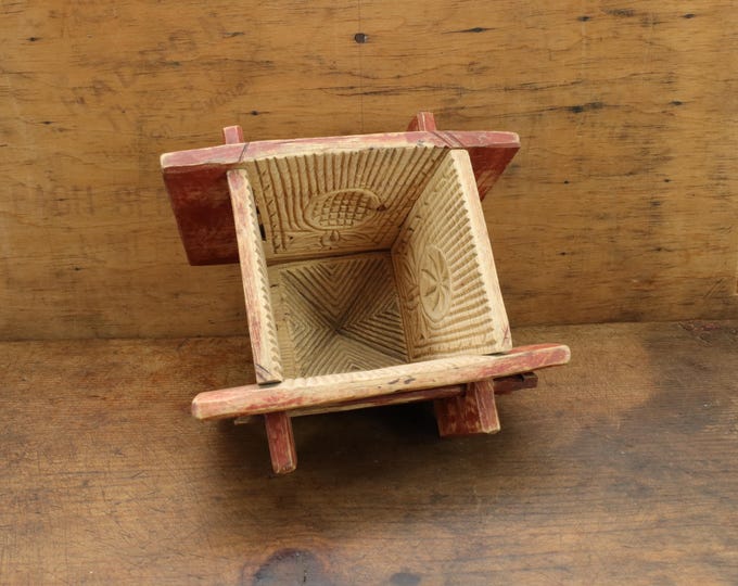 Antique Wooden Butter/Cheese Mold - Rustic Kitchen Tool with Beautiful Carvings - Vintage Farmhouse Decor