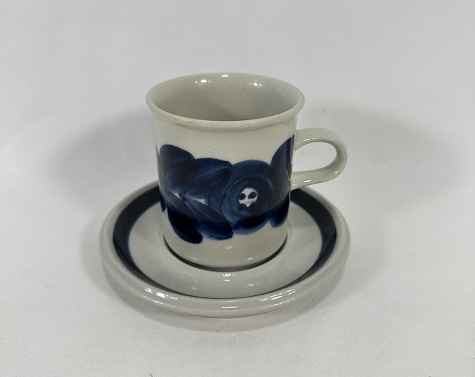Vintage Anemone Arabia Finland Coffee/Tea Set - Porcelain Delight for Your Caffeine Rituals