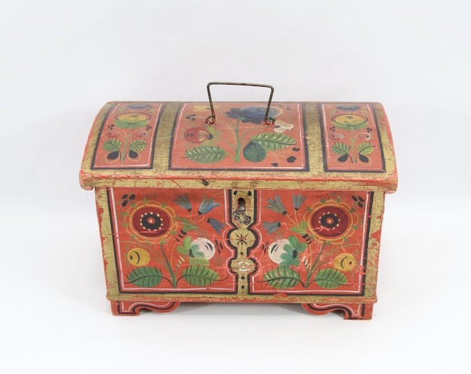 Antique Norwegian Osemaling Jewelry Box 1800s | Hand Painted Folk Art Skrin | Vintage Scandinavian Treasure Box with Key | Red Os Chest