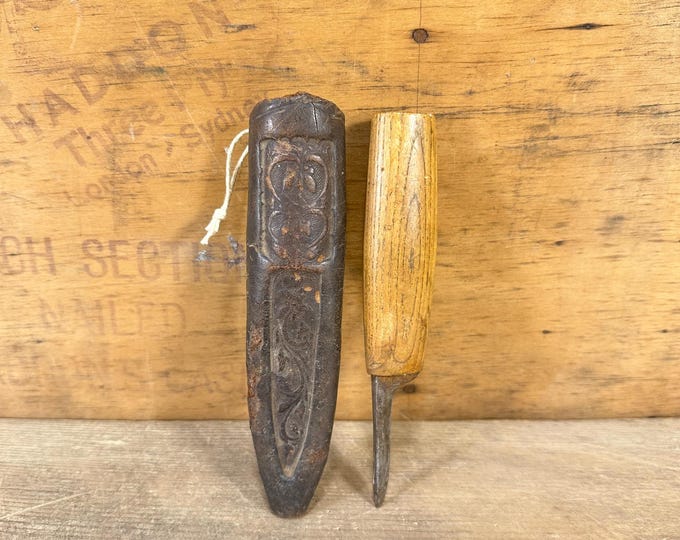 Norwegian Knife with Custom Nordic Details 1924 - Ideal Gift for Collectors