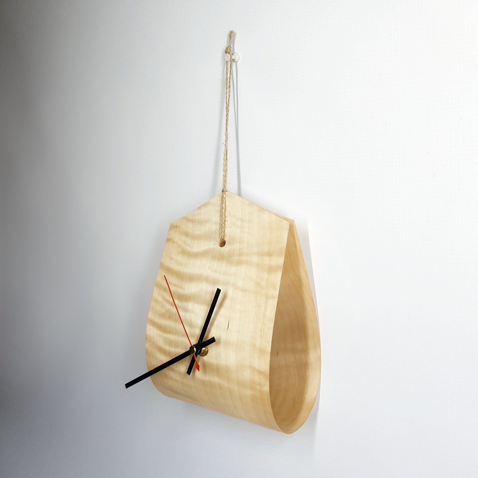 Minimalist Wood Clock