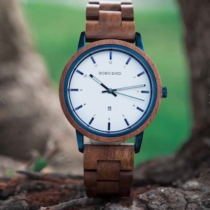 Engraved wooden watch minimalist design fashion unique handmade unique gift for anniversary birthday stylish wood unisex