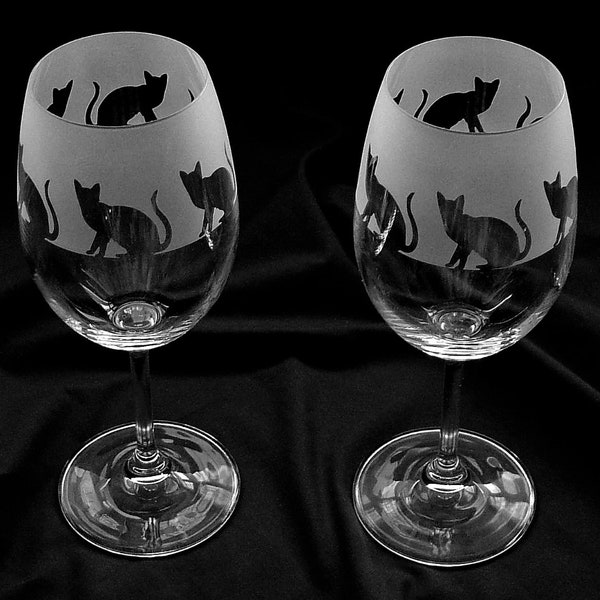 Cat gift wine glasses