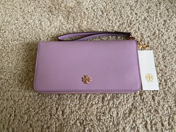 tory burch emerson wristlet zip continental