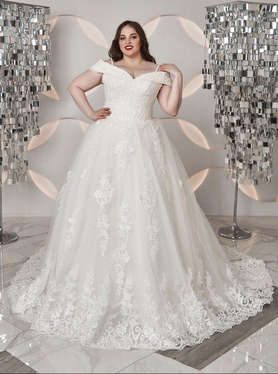 Plus Size off Shoulder Wedding Dress, ALL SIZES, Gorgeous Design