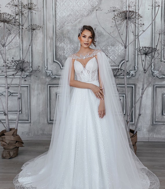 Stunning Wedding Dress With Cape Sparkling Tulle Wedding - Etsy Finland