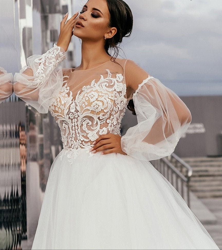 Gorgeous Wedding Dress Lace and Tulle 