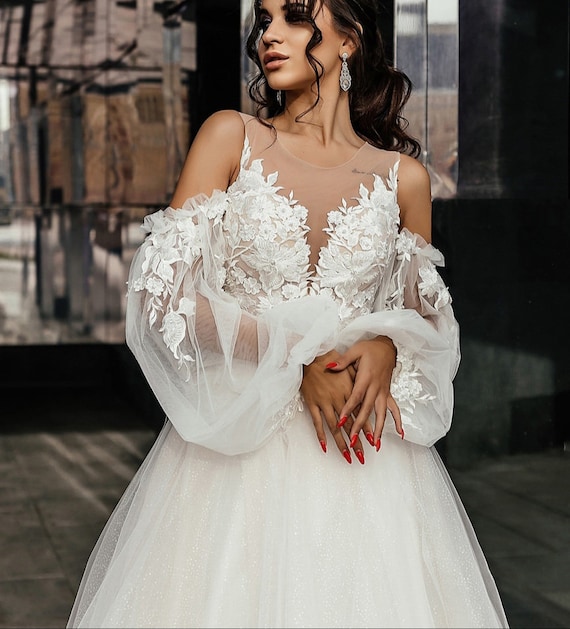 Romantico abito da sposa in pizzo floreale, abito da sposa boho