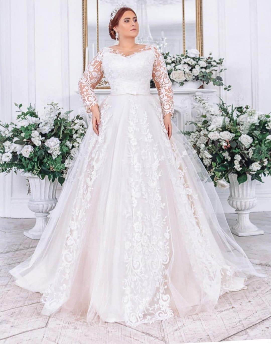 Plus size white clearance wedding dress with sleeves