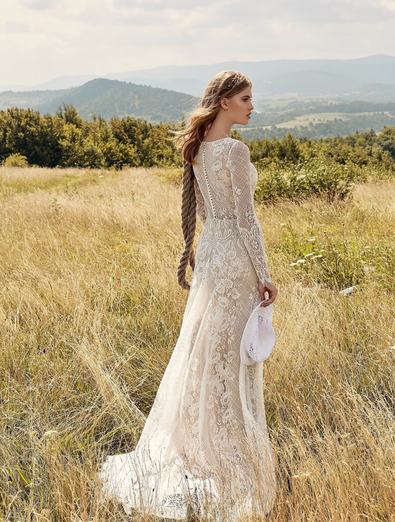 Bohemian Style Lace Wedding Dress With Long Sleeves, Beautiful Boho Lace Bridal Dress, Boho