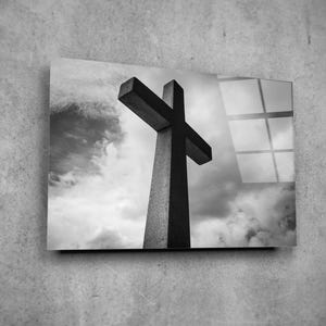 Decoración de pared de vidrio blanco y negro con cruz - Arte de pared de vidrio para el hogar - Escultura de pared - Diseño de interiores - Regalo de cumpleaños - Arte de pared de vidrio templado