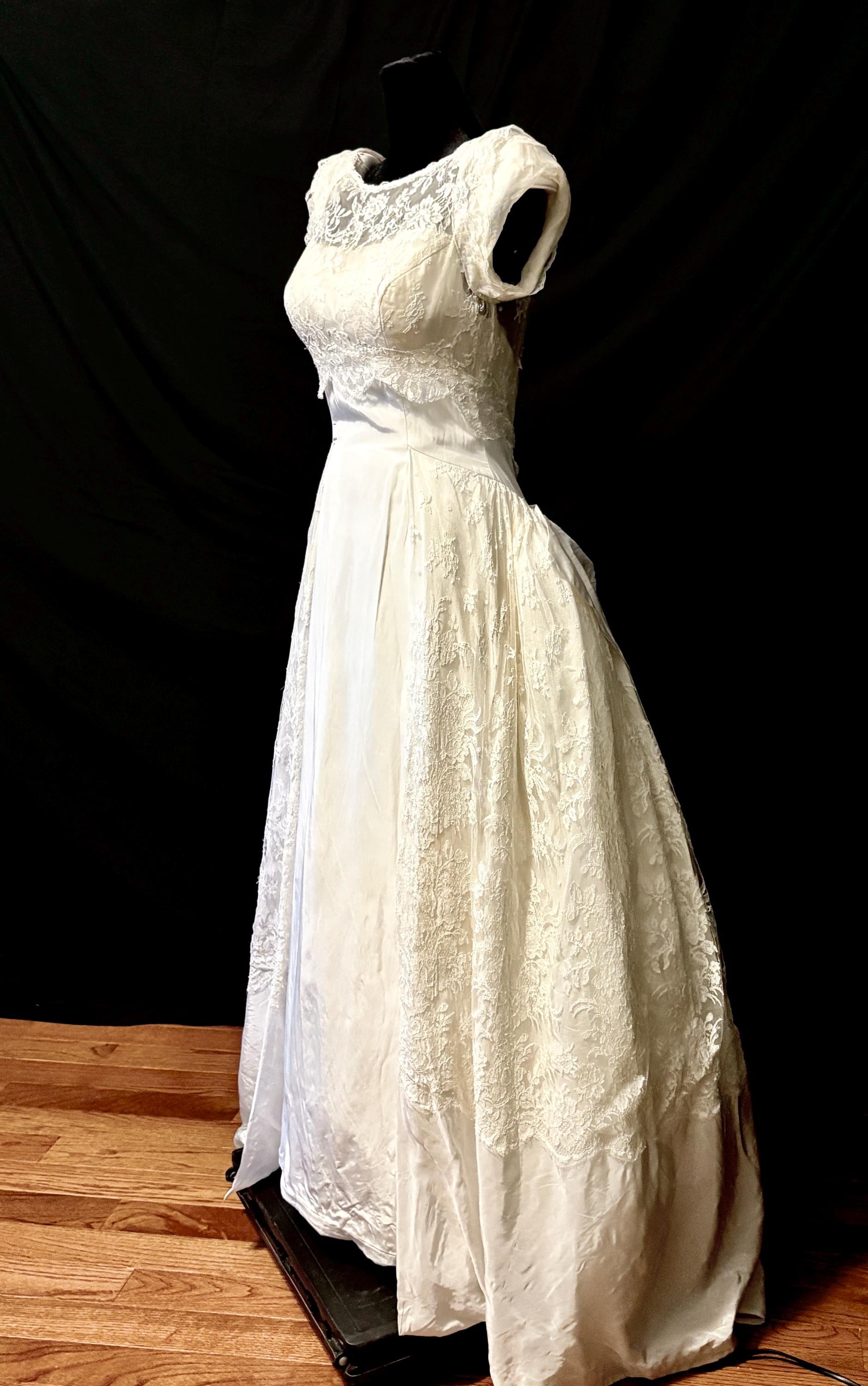 second hand bohemian wedding dress Boho Used Color:CUSTOM color-navy-gold Vintage Black and Green Only one return or