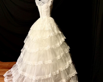 Vintage 1950s Wedding Gown, Tiered-Lace Cupcake Skirtw/ Sweep Train, Approx Size 4, Trixie