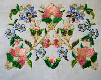 Broderie turque,Motif de broderie florale,Broderie Suzuki,Motif de broderie,Broderie à la machine,Broderie de fleurs,Broderie Crewel