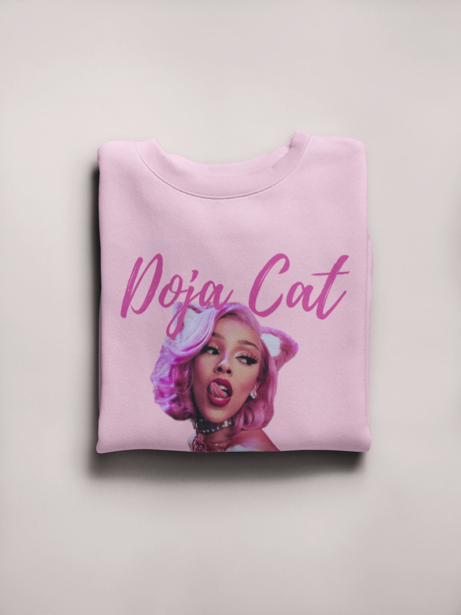 Discover Doja Cat Unisex Heavy Blend T-Shirt