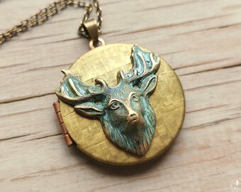 VINTAGE Deer necklace locket, Huge Brass Large locket, Anniversary Gift for friend, Nature lover gift, Patina necklace, Gift for her