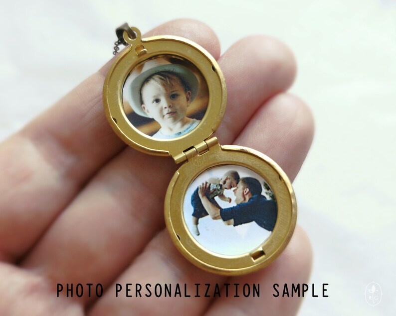 Locket with photos Turtle necklace Custom locket with pictures Medallion necklace Personalized jewelry Vintage lovers gift