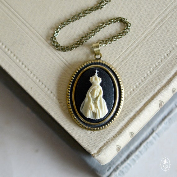 Religious cameo jewelry deals