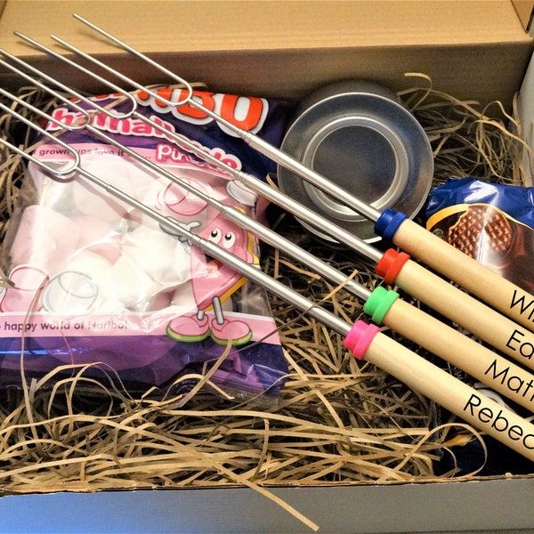 Personalised Marshmallow Roasting S'more Hamper. Engraved Telescopic Sticks + Marshmallows + Biscuits + Reusable Burner Fuel Gel Tin + Box