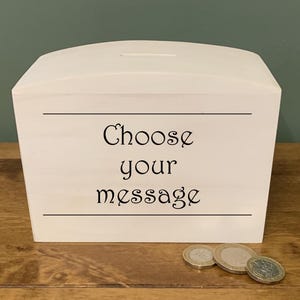 Tirelire en bois personnalisée, luxe gravé d'un nom, d'un message ou d'un logo. Tirelire Pour Adultes Et Enfants. Cadeau d'anniversaire ou de Noël.