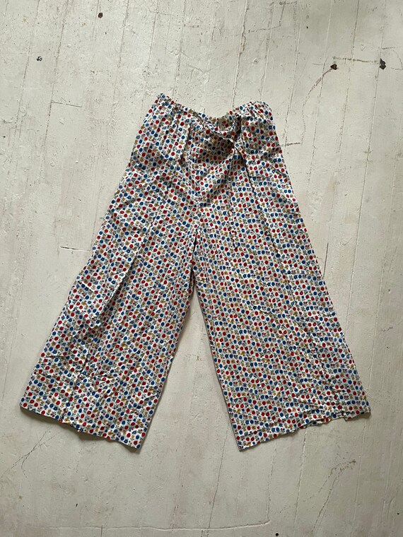 Vintage 1940s Feed Sack Novelty Print Tie Waist Pa