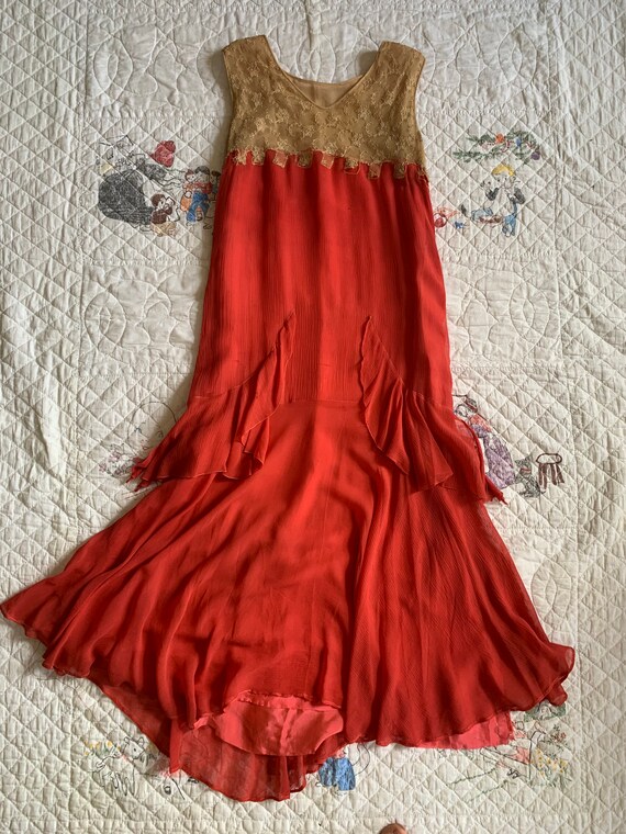 Antique 1920s Georgette Silk Crepe Art Deco Sleeve