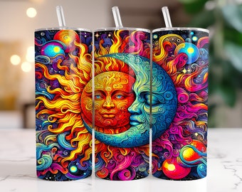 Puede incluir: Tres vasos de acero inoxidable con un diseño psicodélico colorido de un sol y una luna con patrones en espiral y estrellas.