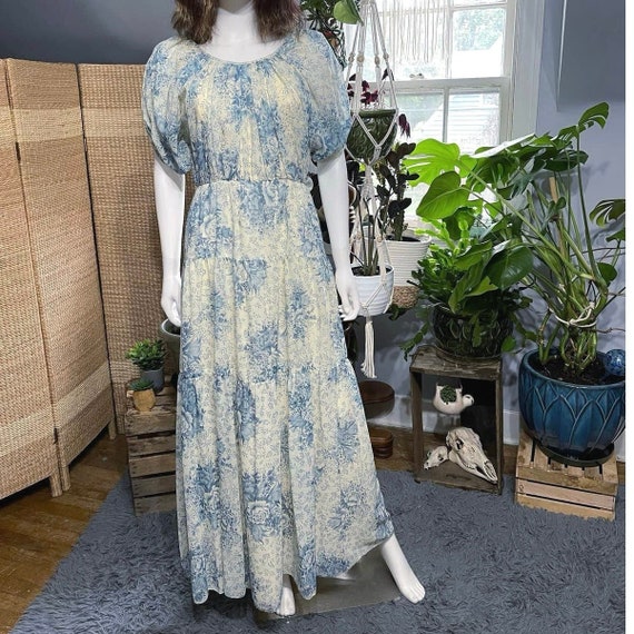 Vintage Floral Maxi Dress - image 1
