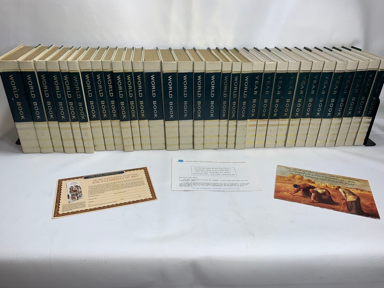 The World Book Encyclopedia 1971 Complete Set With Year Books Etsy