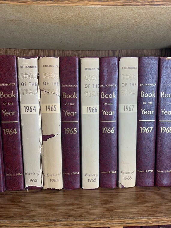 Encyclopedia Britannica Book of the Year - 1946-1977, and 1986 - Etsy
