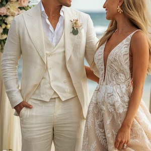 Groomsmen&#39;s Wedding Cream Linen 3 Piece Suit Patch Pocket for Men Summer Beach Wedding, Ceremony, Casual Linen Suit for Men.