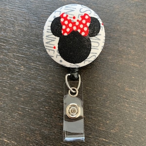 Minnie Mouse badge reel