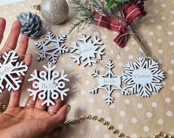 Personalised Xmas tree baubles, Christmas bauble with name, Snowflake decorations. gift tags, engraved christmas baubles