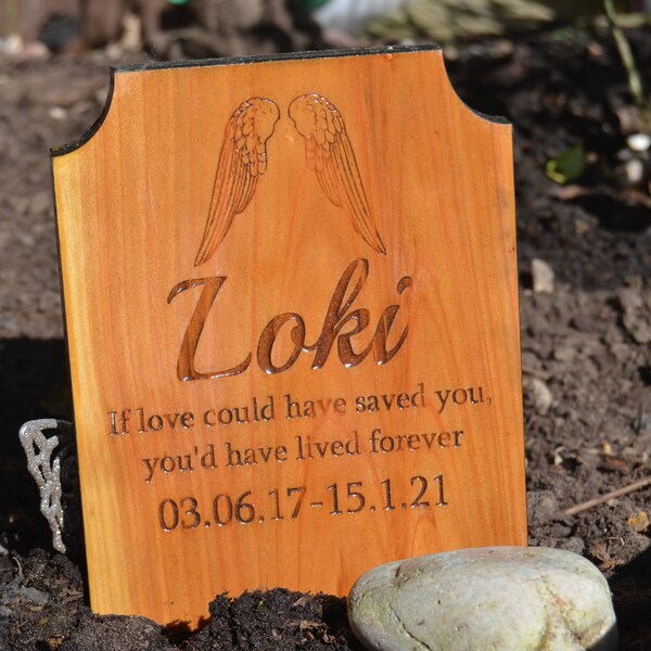Pet Memorial Gift, Personalized Animal Keepsake,  Custom pet headstone, Custom Dog Owner Gift, Wood parrot Name Sign, Grief and Loss Gift