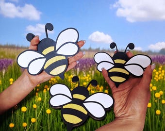 Set of 3 wooden bee wall decor. Bee decor, bee art, wooden bee, painted bees.