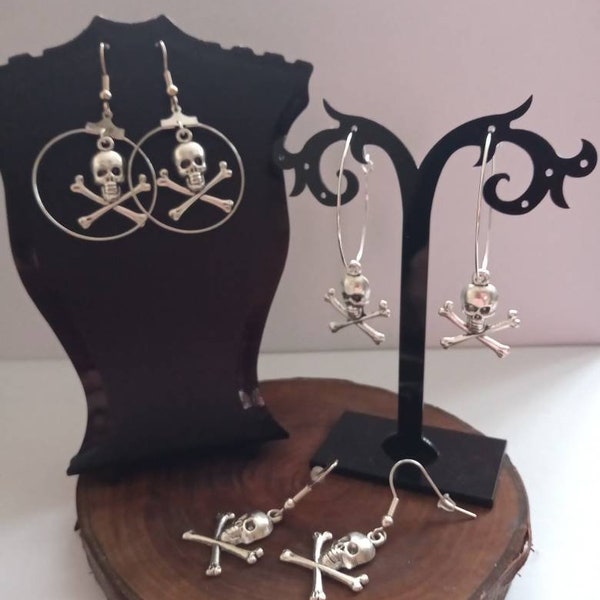 Skull & Crossbones jewellery. Pair of Skull and crossbones earrings, necklace, keychain or zipper charm.