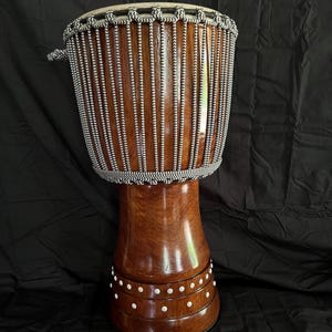 Bumblebee Djala djembe