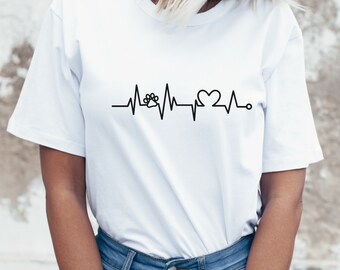 Dog Mom, Paw Heartbeat shirt, Dog Mom Shirt, T-shirt, Tee, Shirt, Paw print shirt, Dog shirt, Pet Shirt, Mom, Gift for pet, Gift for her