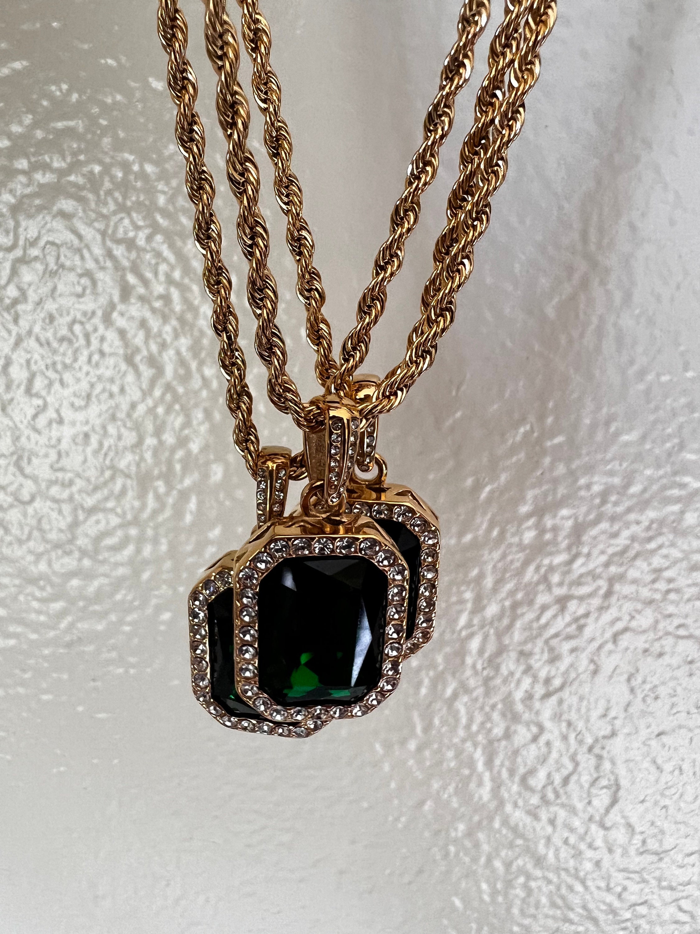 ネックレス・ペンダント Gold Green Natural Stone Collar Necklace Amazon.com: THOKUNA 14K Gold Plated Dainty Emerald Necklace