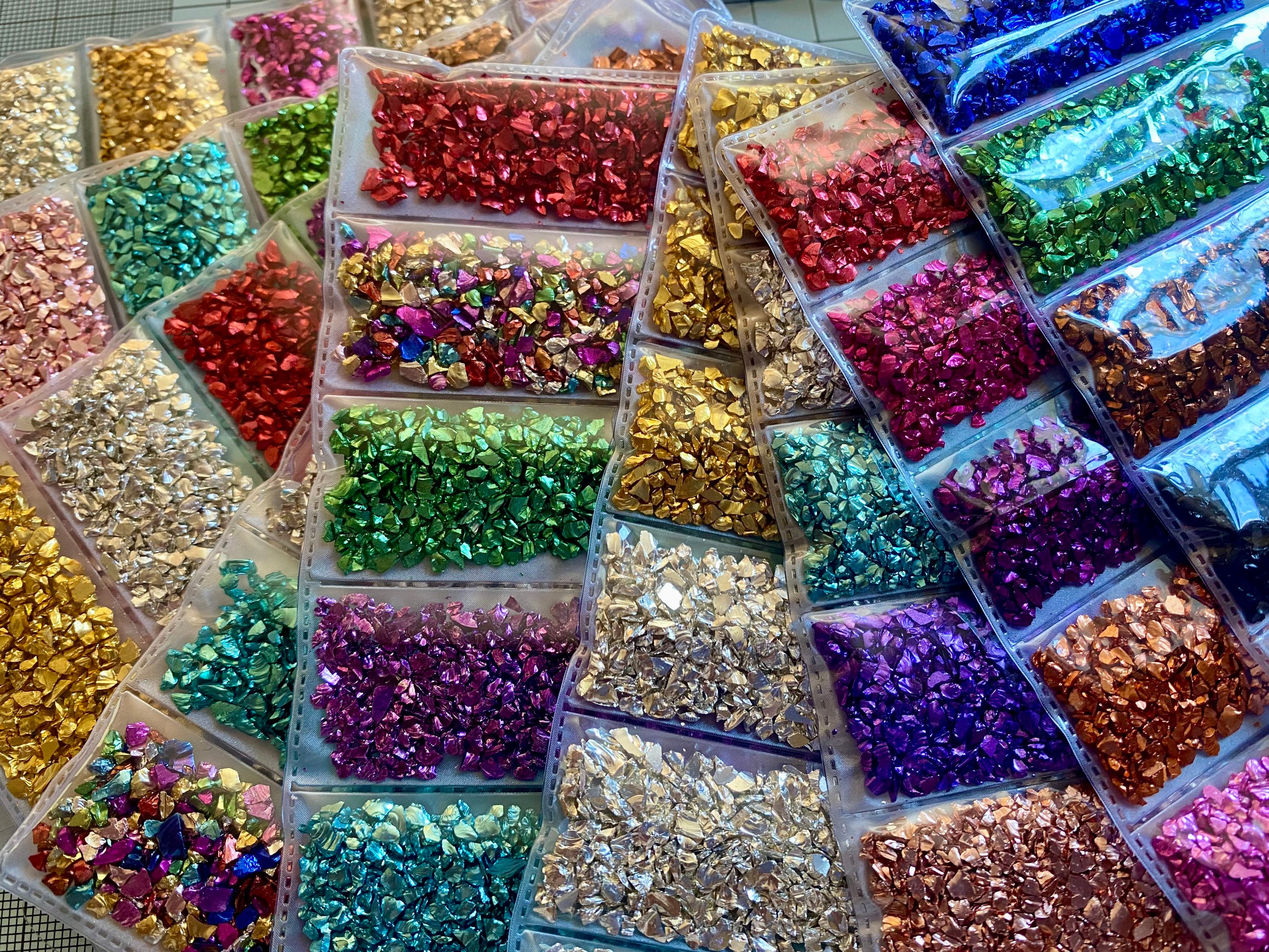Broken glass stones crystals, uv epoxy resin filler, diy craft nail art decoration, jewellery making mould fillings
