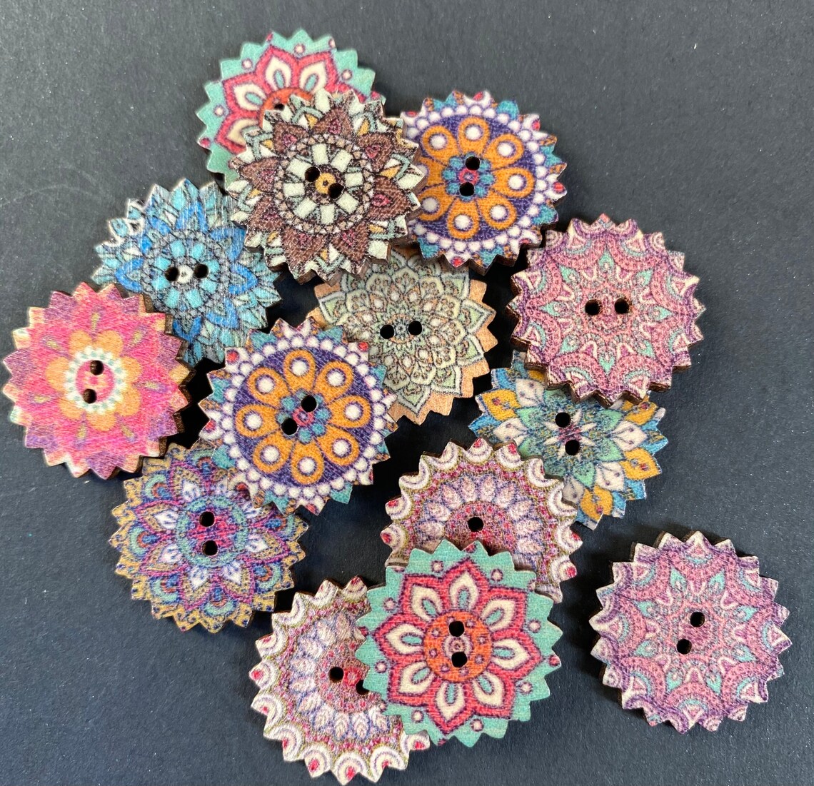 thumbnail image 2 of 50pcs Retro Wood Buttons – 2-Hole Flat, Multi-Color, Handwork Sewing Scrapbook Clothing Crafts DIY, Unbranded 2 of 5