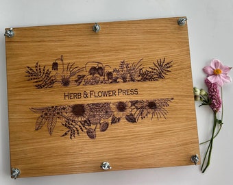 EXTRA LARGE FLOWERPRESS - 43cm x 33.5cm (A3 Size) Beautifully Engraved Herb & Flower Press. Can be Personalised - Postage Included!
