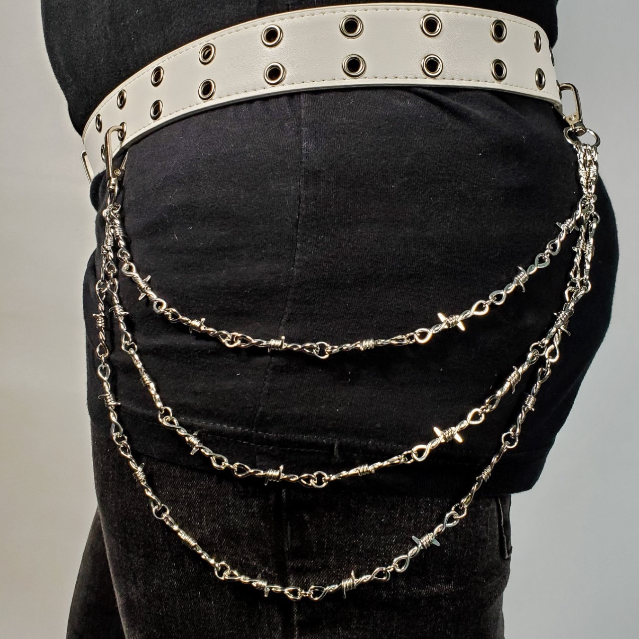 Barbed wire belt chain Clearance